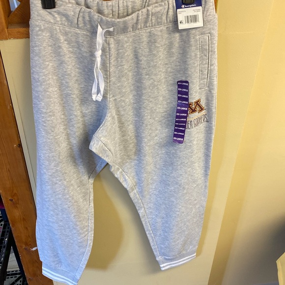 Minnesota Golden Gophers sweatpants - Picture 1 of 3